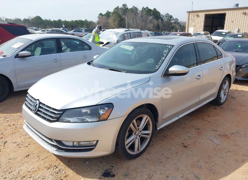 Photo 2 of 2012 Volkswagen Passat 2.0L TDI SEL PREMIUM (VIN 1VWCN7A31CC080506)