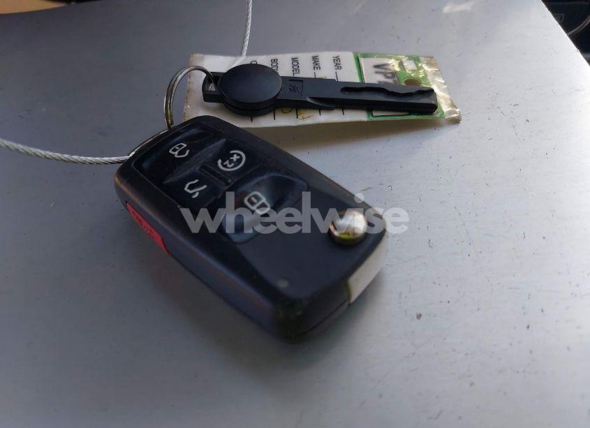 Photo 11 of 2013 Volkswagen Passat 2.0L TDI SEL PREMIUM (VIN 1VWCN7A31DC040671)