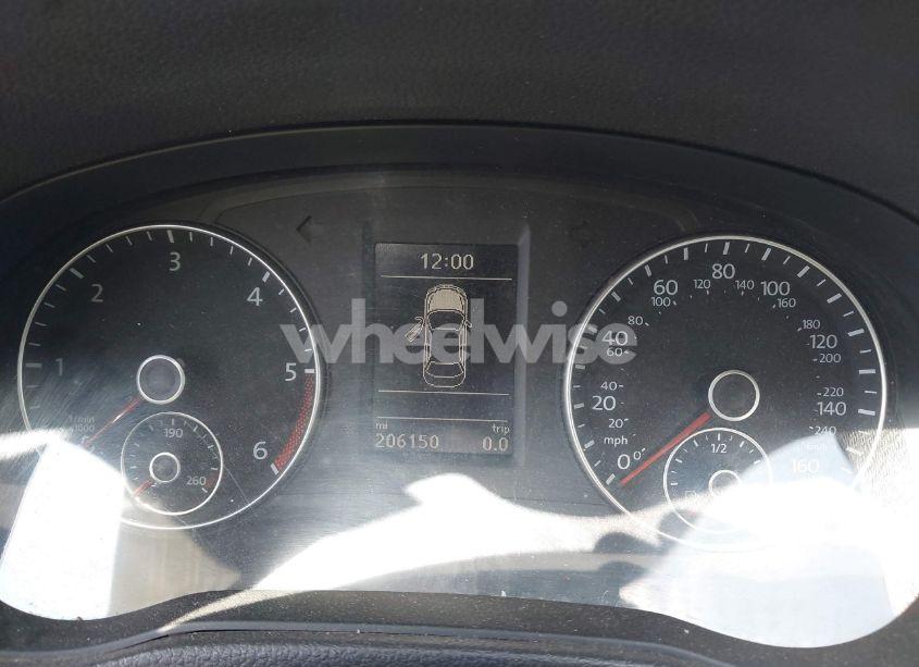 Photo 7 of 2013 Volkswagen Passat 2.0L TDI SEL PREMIUM (VIN 1VWCN7A31DC096741)