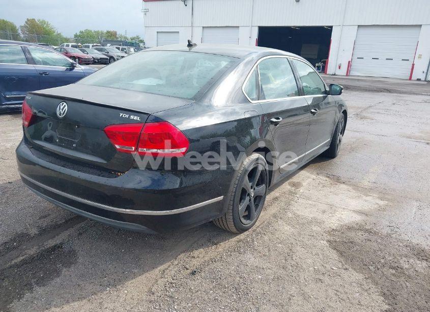 Photo 4 of 2013 Volkswagen Passat 2.0L TDI SEL PREMIUM (VIN 1VWCN7A31DC149910)