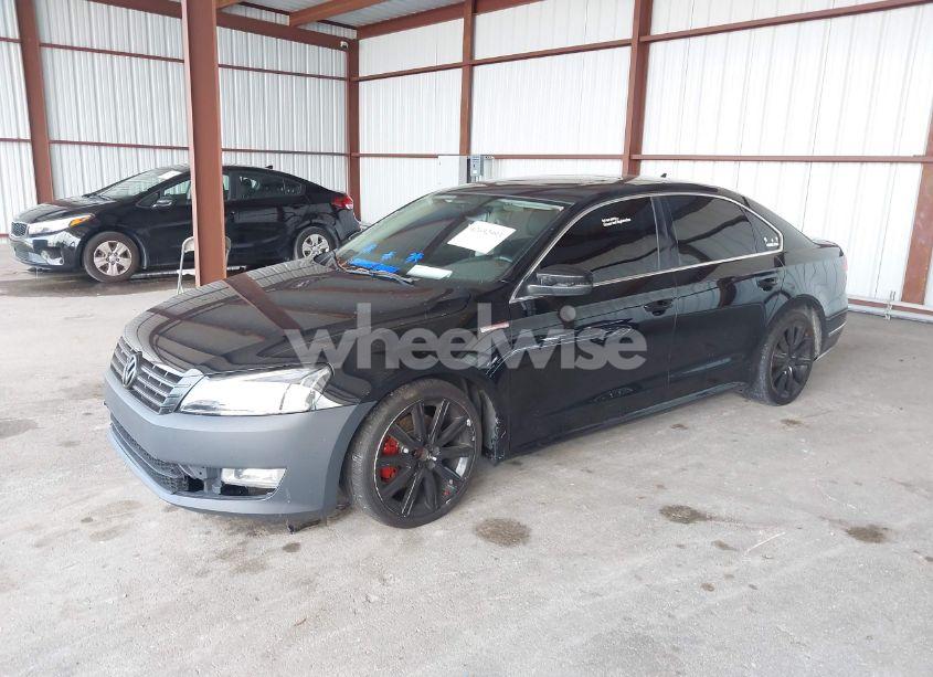 Photo 2 of 2014 Volkswagen Passat 2.0L TDI SEL PREMIUM (VIN 1VWCN7A31EC003248)