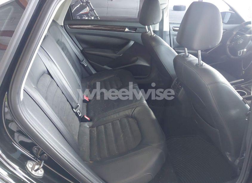 Photo 8 of 2014 Volkswagen Passat 2.0L TDI SEL PREMIUM (VIN 1VWCN7A31EC003248)