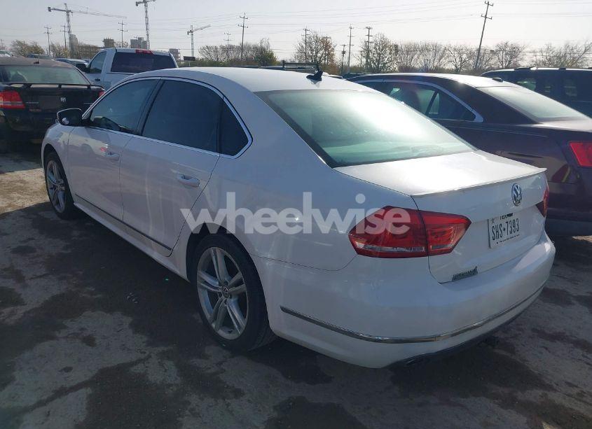 Photo 3 of 2014 Volkswagen Passat 2.0L TDI SEL PREMIUM (VIN 1VWCN7A31EC072084)