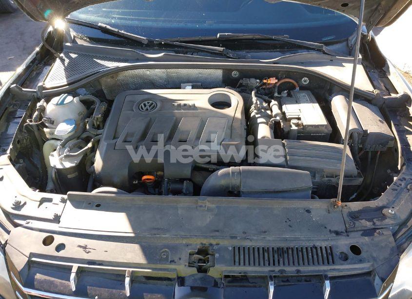 Photo 10 of 2013 Volkswagen Passat 2.0L TDI SEL PREMIUM (VIN 1VWCN7A32DC013091)
