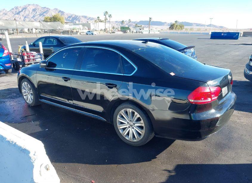 Photo 3 of 2013 Volkswagen Passat 2.0L TDI SEL PREMIUM (VIN 1VWCN7A32DC013091)