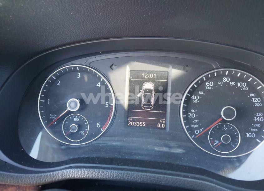 Photo 7 of 2013 Volkswagen Passat 2.0L TDI SEL PREMIUM (VIN 1VWCN7A32DC013091)