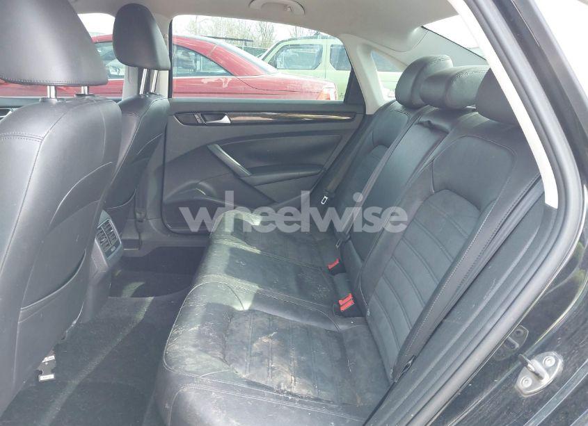 Photo 8 of 2014 Volkswagen Passat 2.0L TDI SEL PREMIUM (VIN 1VWCN7A32EC086821)