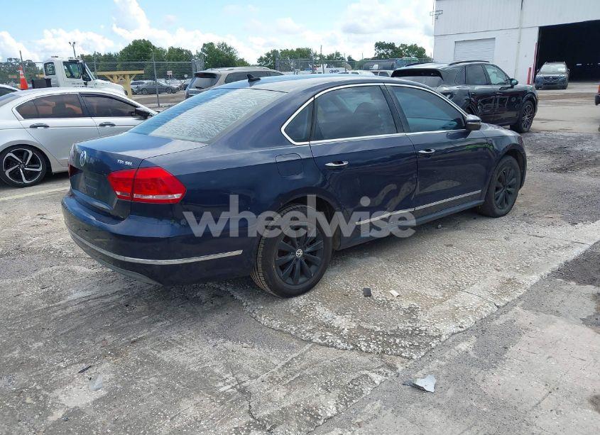 Photo 4 of 2012 Volkswagen Passat 2.0L TDI SEL PREMIUM (VIN 1VWCN7A33CC016810)