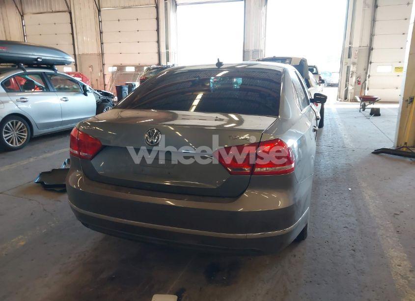 Photo 16 of 2014 Volkswagen Passat 2.0L TDI SEL PREMIUM (VIN 1VWCN7A33EC098766)