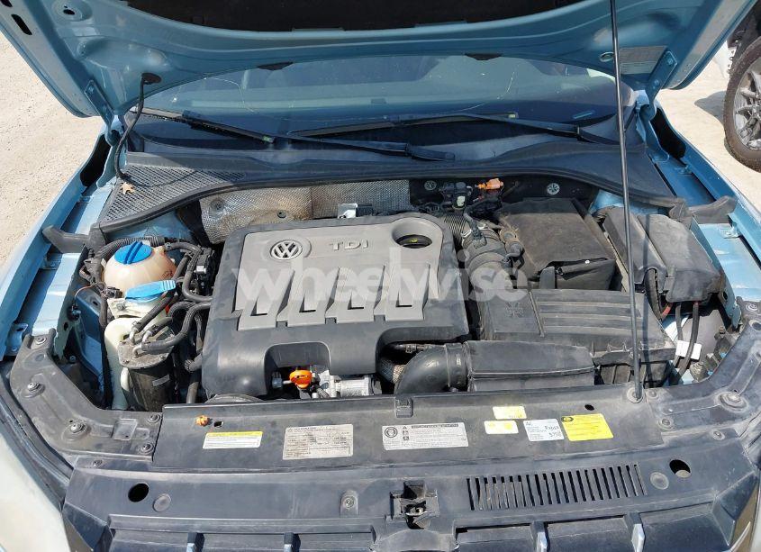 Photo 10 of 2012 Volkswagen Passat 2.0L TDI SEL PREMIUM (VIN 1VWCN7A34CC070830)