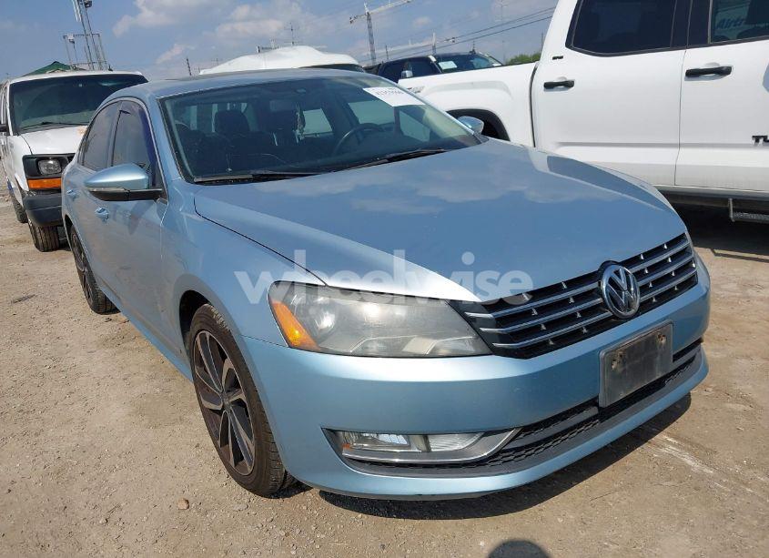 Photo 6 of 2012 Volkswagen Passat 2.0L TDI SEL PREMIUM (VIN 1VWCN7A34CC070830)
