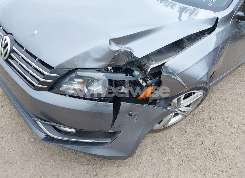 Photo 6 of 2012 Volkswagen Passat 2.0L TDI SEL PREMIUM (VIN 1VWCN7A34CC097350)