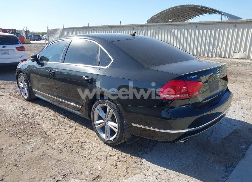 Photo 3 of 2013 Volkswagen Passat 2.0L TDI SEL PREMIUM (VIN 1VWCN7A34DC030247)