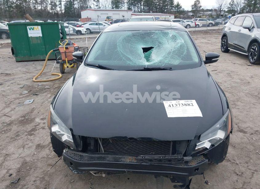 Photo 12 of 2013 Volkswagen Passat 2.0L TDI SEL PREMIUM (VIN 1VWCN7A34DC049672)