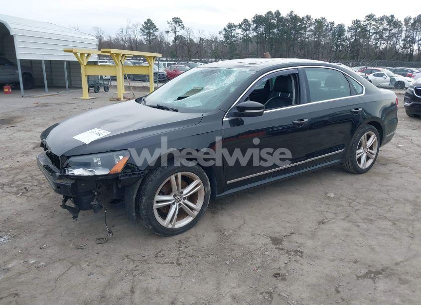 Photo 2 of 2013 Volkswagen Passat 2.0L TDI SEL PREMIUM (VIN 1VWCN7A34DC049672)