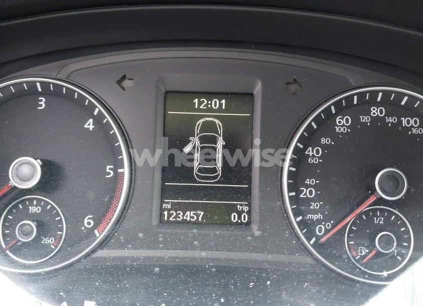 Photo 7 of 2013 Volkswagen Passat 2.0L TDI SEL PREMIUM (VIN 1VWCN7A34DC049672)