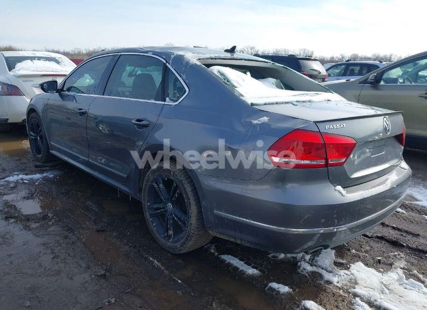 Photo 3 of 2012 Volkswagen Passat 2.0L TDI SEL PREMIUM (VIN 1VWCN7A36CC056735)
