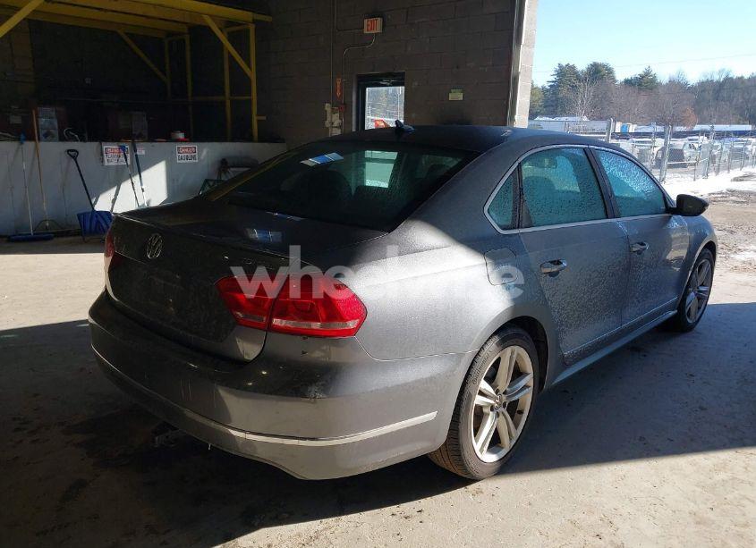 Photo 4 of 2012 Volkswagen Passat 2.0L TDI SEL PREMIUM (VIN 1VWCN7A36CC060493)