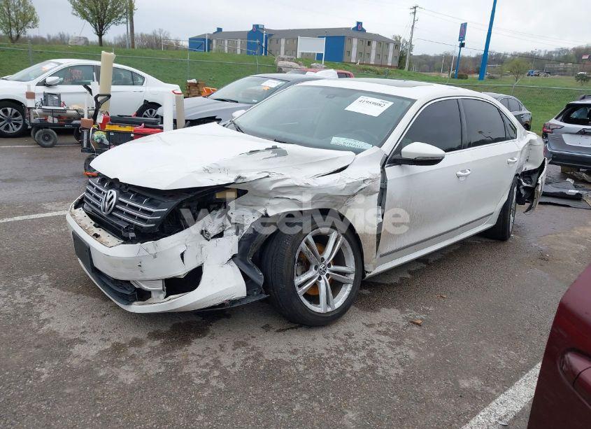 Photo 2 of 2012 Volkswagen Passat 2.0L TDI SEL PREMIUM (VIN 1VWCN7A36CC101690)