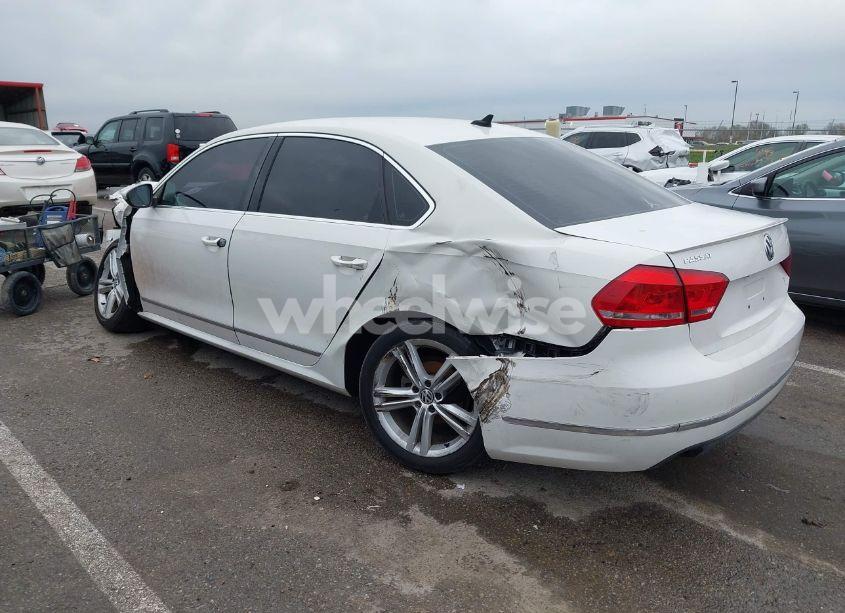 Photo 3 of 2012 Volkswagen Passat 2.0L TDI SEL PREMIUM (VIN 1VWCN7A36CC101690)