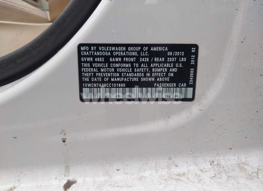 Photo 9 of 2012 Volkswagen Passat 2.0L TDI SEL PREMIUM (VIN 1VWCN7A36CC101690)