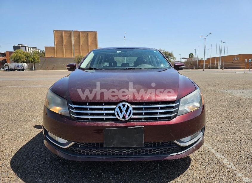 Photo 12 of 2013 Volkswagen Passat 2.0L TDI SEL PREMIUM (VIN 1VWCN7A36DC039922)