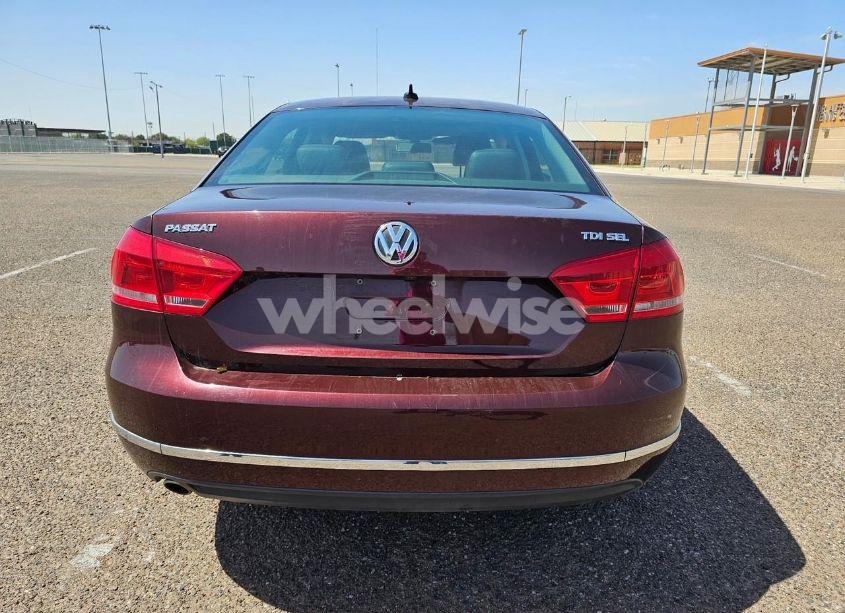 Photo 13 of 2013 Volkswagen Passat 2.0L TDI SEL PREMIUM (VIN 1VWCN7A36DC039922)
