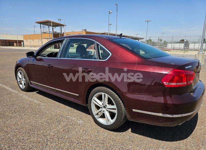 Photo 3 of 2013 Volkswagen Passat 2.0L TDI SEL PREMIUM (VIN 1VWCN7A36DC039922)