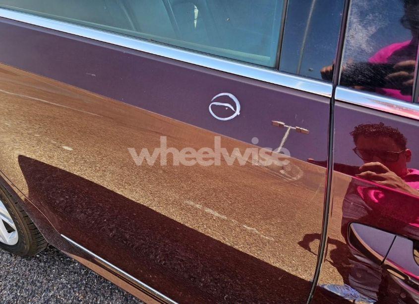 Photo 6 of 2013 Volkswagen Passat 2.0L TDI SEL PREMIUM (VIN 1VWCN7A36DC039922)