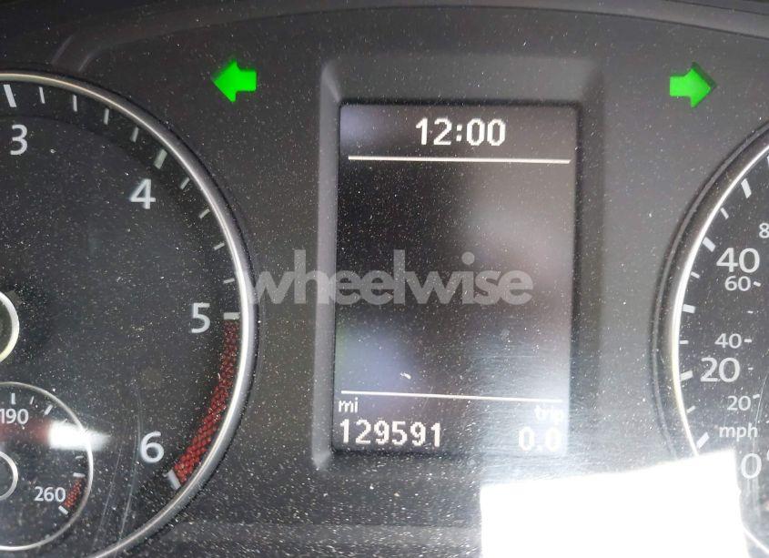 Photo 16 of 2013 Volkswagen Passat 2.0L TDI SEL PREMIUM (VIN 1VWCN7A36DC046109)