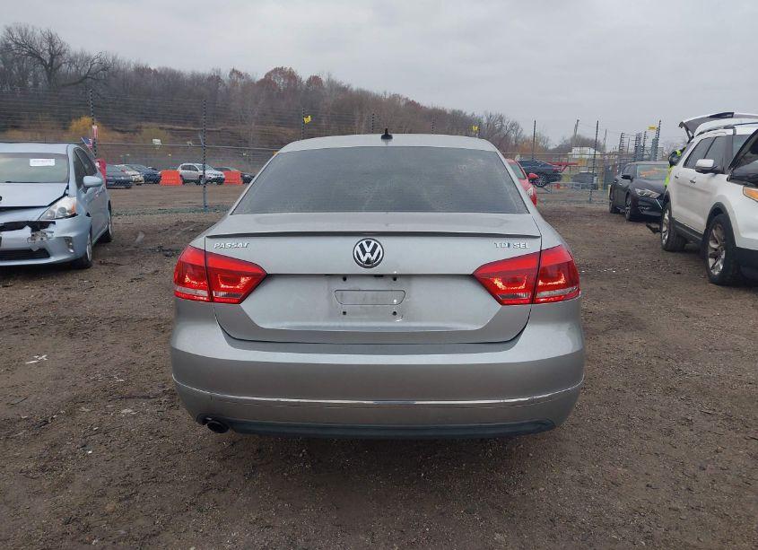 Photo 15 of 2013 Volkswagen Passat 2.0L TDI SEL PREMIUM (VIN 1VWCN7A36DC052699)