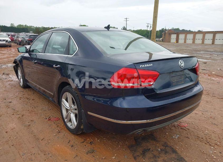 Photo 3 of 2014 Volkswagen Passat 2.0L TDI SEL PREMIUM (VIN 1VWCN7A36EC054891)