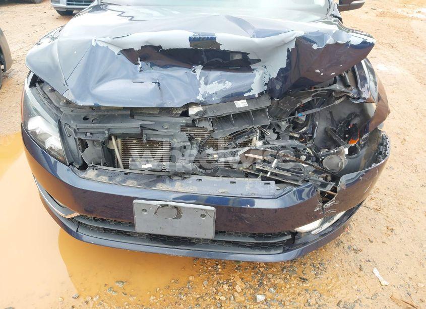 Photo 6 of 2014 Volkswagen Passat 2.0L TDI SEL PREMIUM (VIN 1VWCN7A36EC054891)