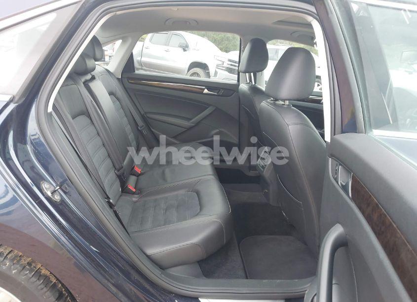 Photo 8 of 2014 Volkswagen Passat 2.0L TDI SEL PREMIUM (VIN 1VWCN7A36EC054891)