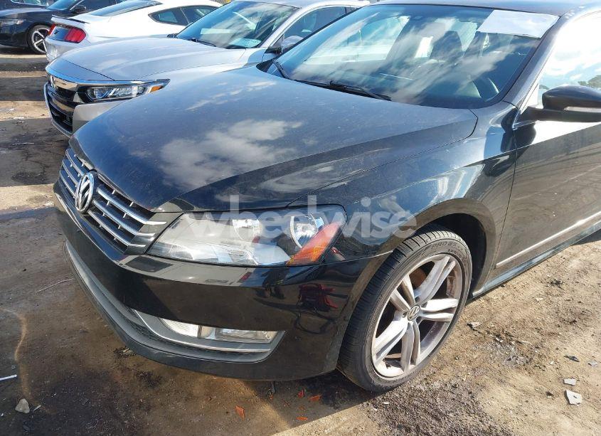 Photo 6 of 2014 Volkswagen Passat 2.0L TDI SEL PREMIUM (VIN 1VWCN7A36EC064420)