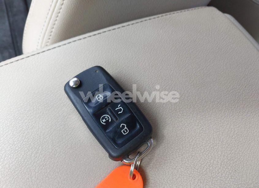 Photo 11 of 2012 Volkswagen Passat 2.0L TDI SEL PREMIUM (VIN 1VWCN7A37CC015997)