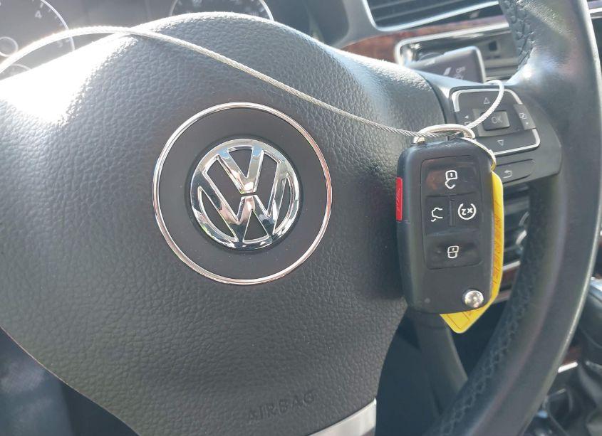 Photo 11 of 2012 Volkswagen Passat 2.0L TDI SEL PREMIUM (VIN 1VWCN7A37CC089971)