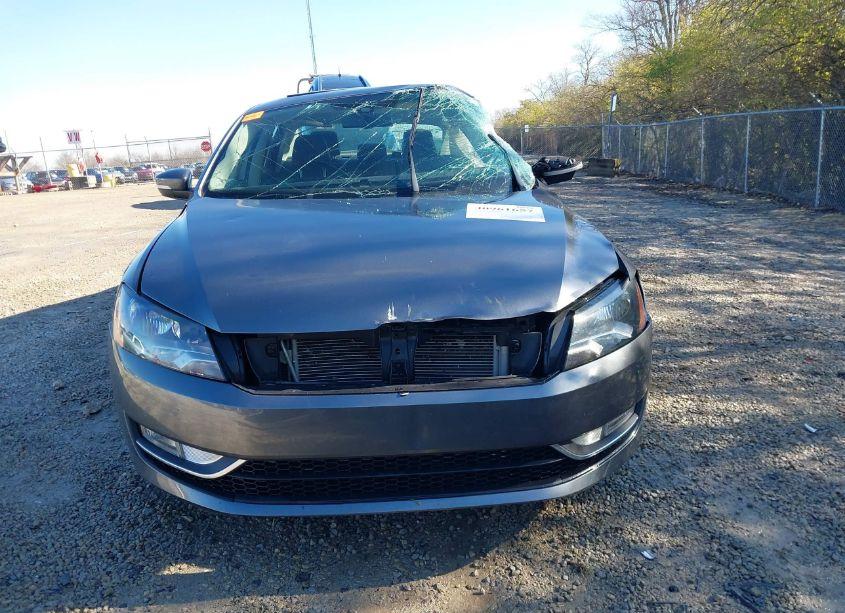 Photo 12 of 2014 Volkswagen Passat 2.0L TDI SEL PREMIUM (VIN 1VWCN7A37EC041101)