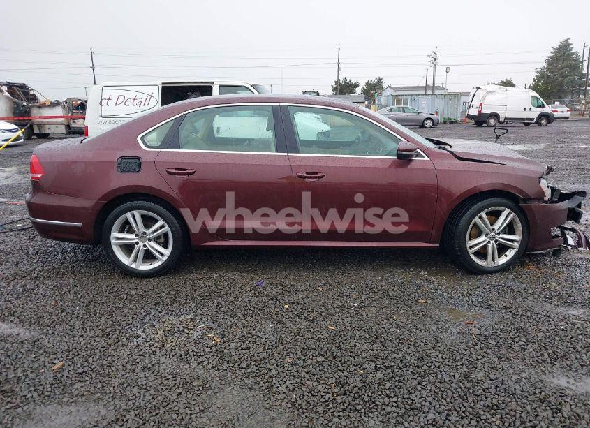 Photo 13 of 2012 Volkswagen Passat 2.0L TDI SEL PREMIUM (VIN 1VWCN7A39CC031828)