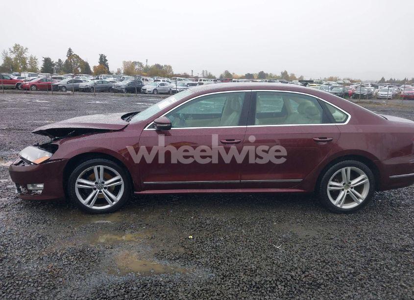 Photo 14 of 2012 Volkswagen Passat 2.0L TDI SEL PREMIUM (VIN 1VWCN7A39CC031828)