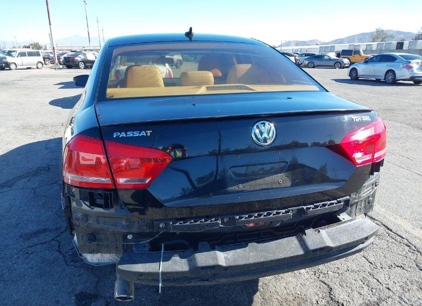 Photo 6 of 2012 Volkswagen Passat 2.0L TDI SEL PREMIUM (VIN 1VWCN7A39CC038312)