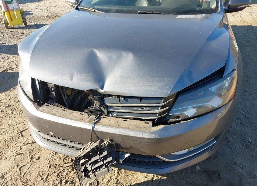 Photo 6 of 2012 Volkswagen Passat 2.0L TDI SEL PREMIUM (VIN 1VWCN7A39CC043073)