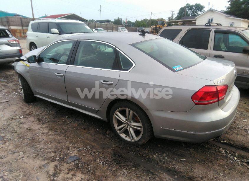 Photo 3 of 2012 Volkswagen Passat 2.0L TDI SEL PREMIUM (VIN 1VWCN7A39CC109458)