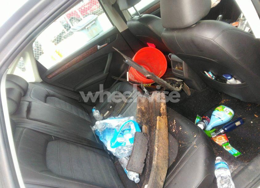 Photo 8 of 2012 Volkswagen Passat 2.0L TDI SEL PREMIUM (VIN 1VWCN7A39CC109458)