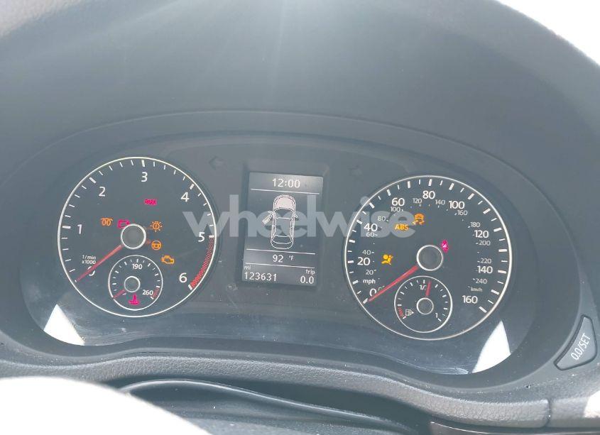 Photo 7 of 2014 Volkswagen Passat 2.0L TDI SEL PREMIUM (VIN 1VWCN7A39EC038944)