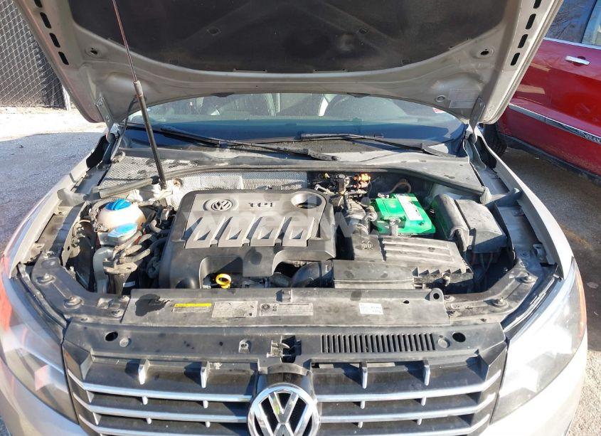 Photo 10 of 2014 Volkswagen Passat 2.0L TDI SEL PREMIUM (VIN 1VWCN7A3XEC055591)