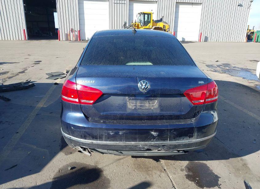 Photo 16 of 2012 Volkswagen Passat 2.5L SEL (VIN 1VWCP7A30CC022820)