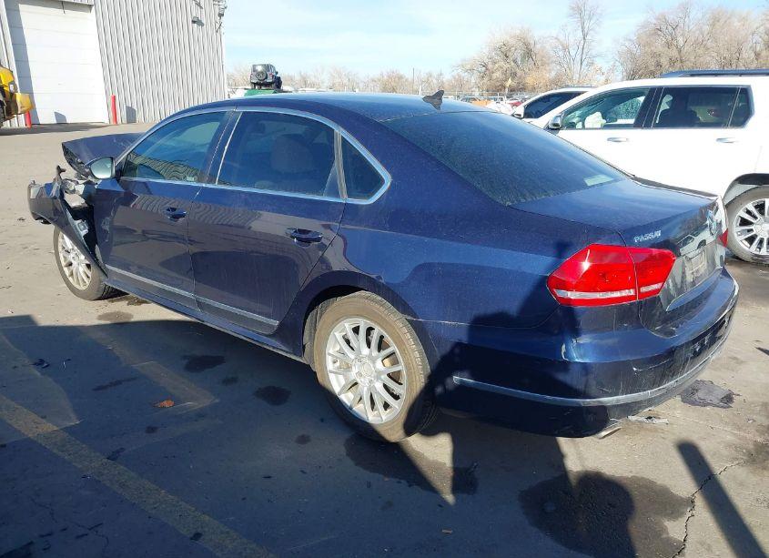 Photo 3 of 2012 Volkswagen Passat 2.5L SEL (VIN 1VWCP7A30CC022820)