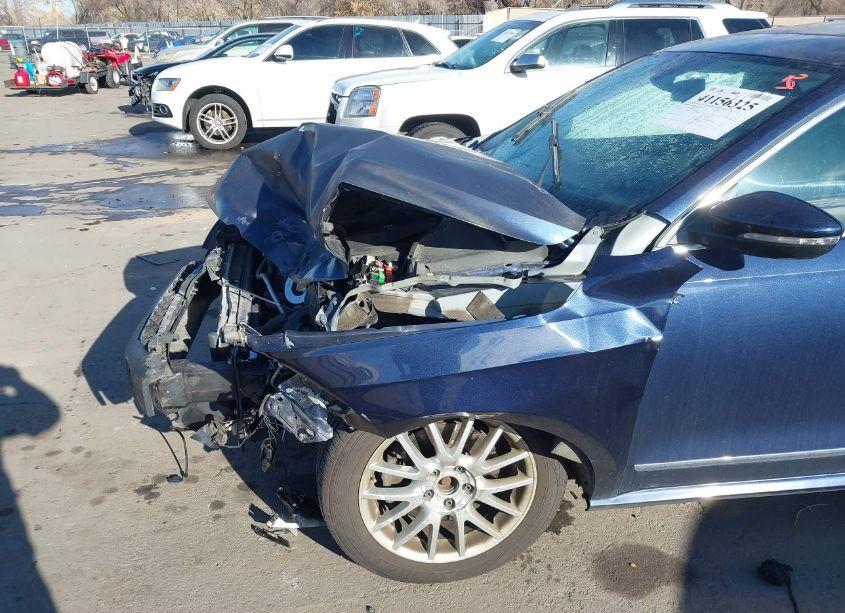 Photo 6 of 2012 Volkswagen Passat 2.5L SEL (VIN 1VWCP7A30CC022820)