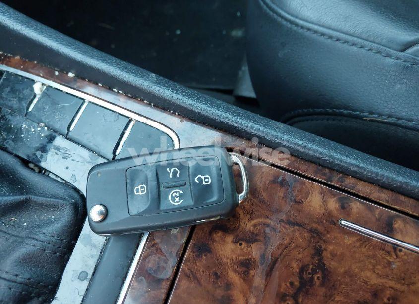 Photo 11 of 2012 Volkswagen Passat 2.5L SEL PREMIUM (VIN 1VWCP7A30CC077929)